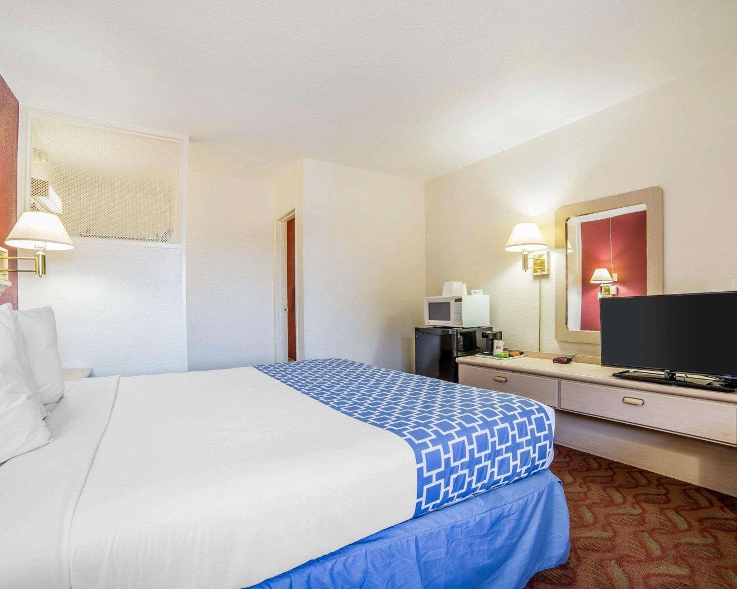 Econo Lodge Fallon Naval Air Station Area Εξωτερικό φωτογραφία
