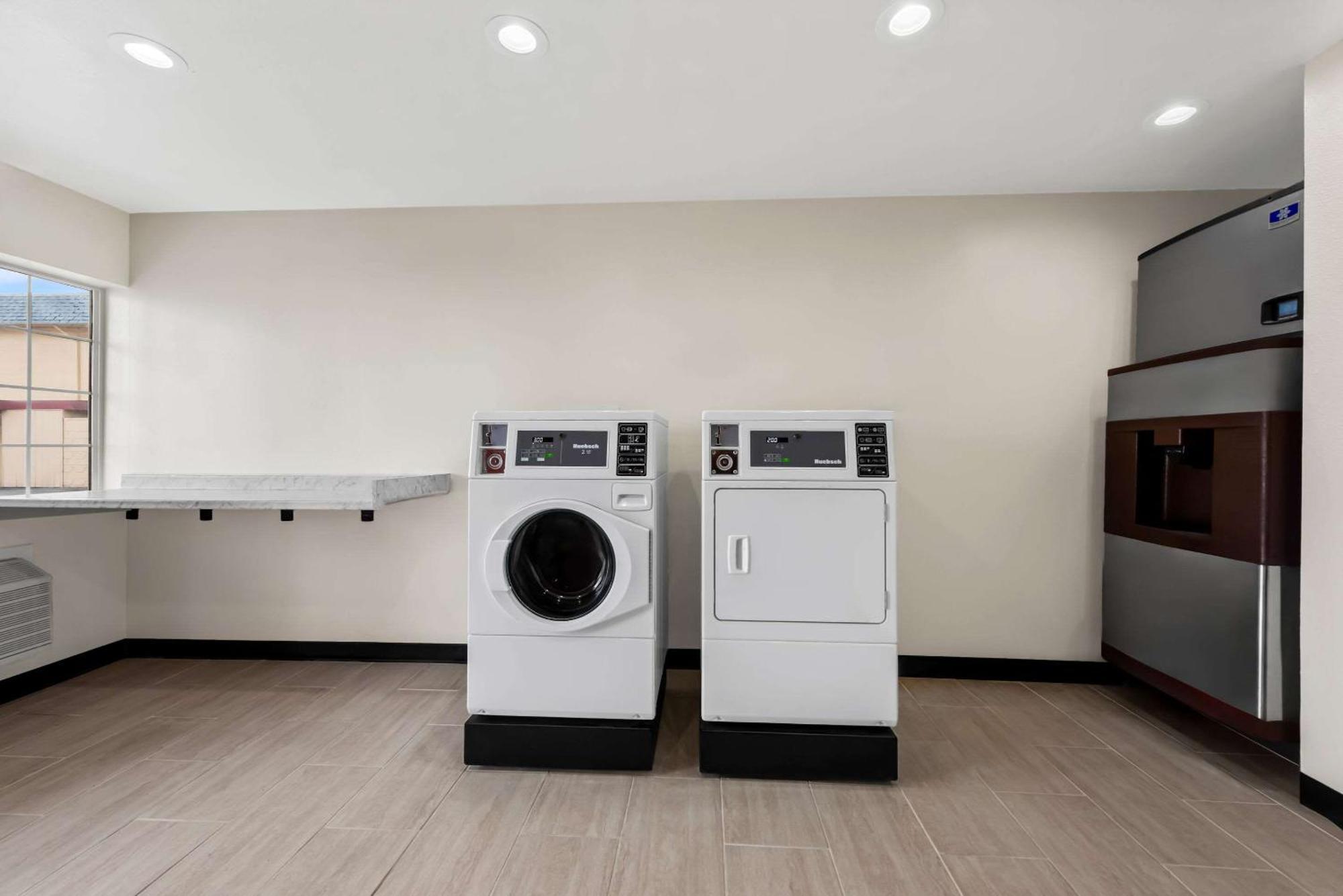 Econo Lodge Fallon Naval Air Station Area Εξωτερικό φωτογραφία